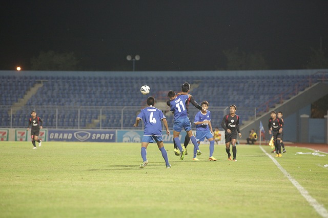 特罗萨德正 特罗萨德正