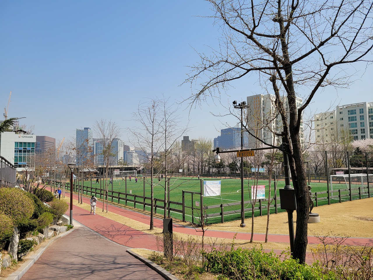 通过一场场 通过一场场